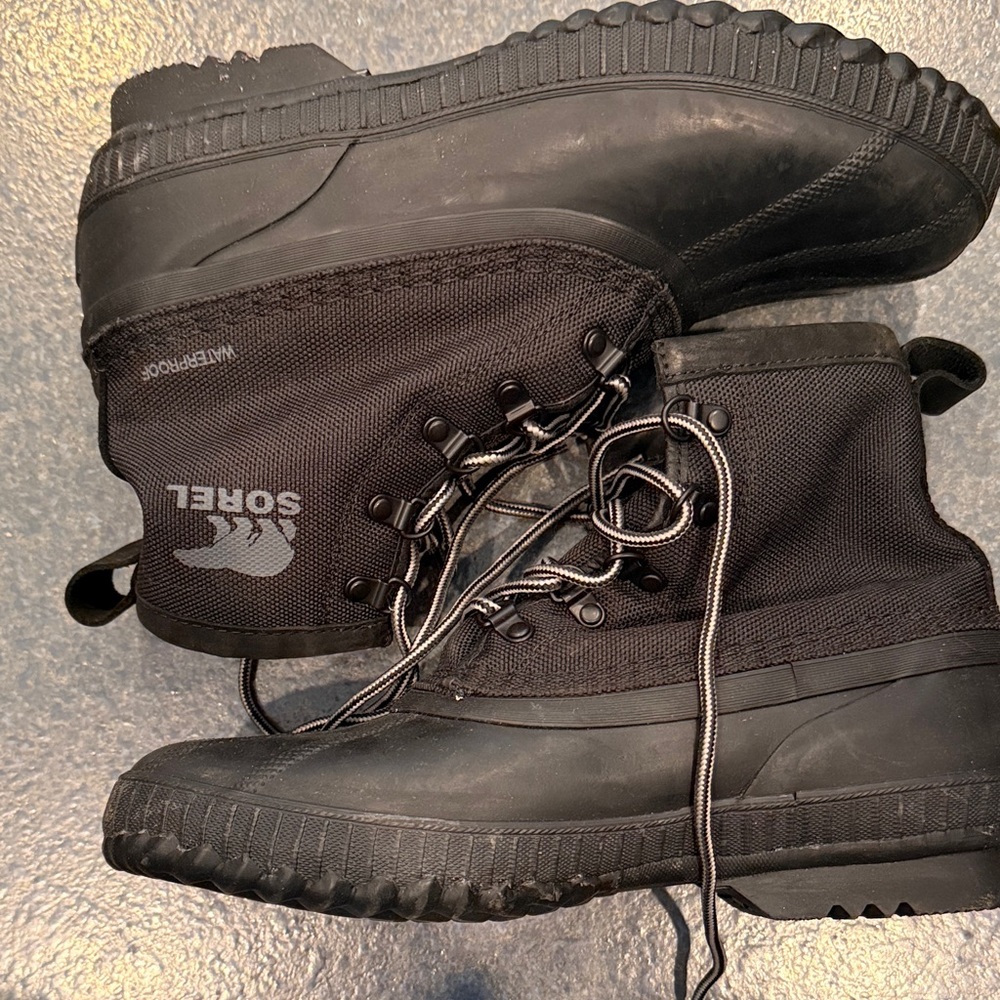 Sorel Black Rugged Winter Boots